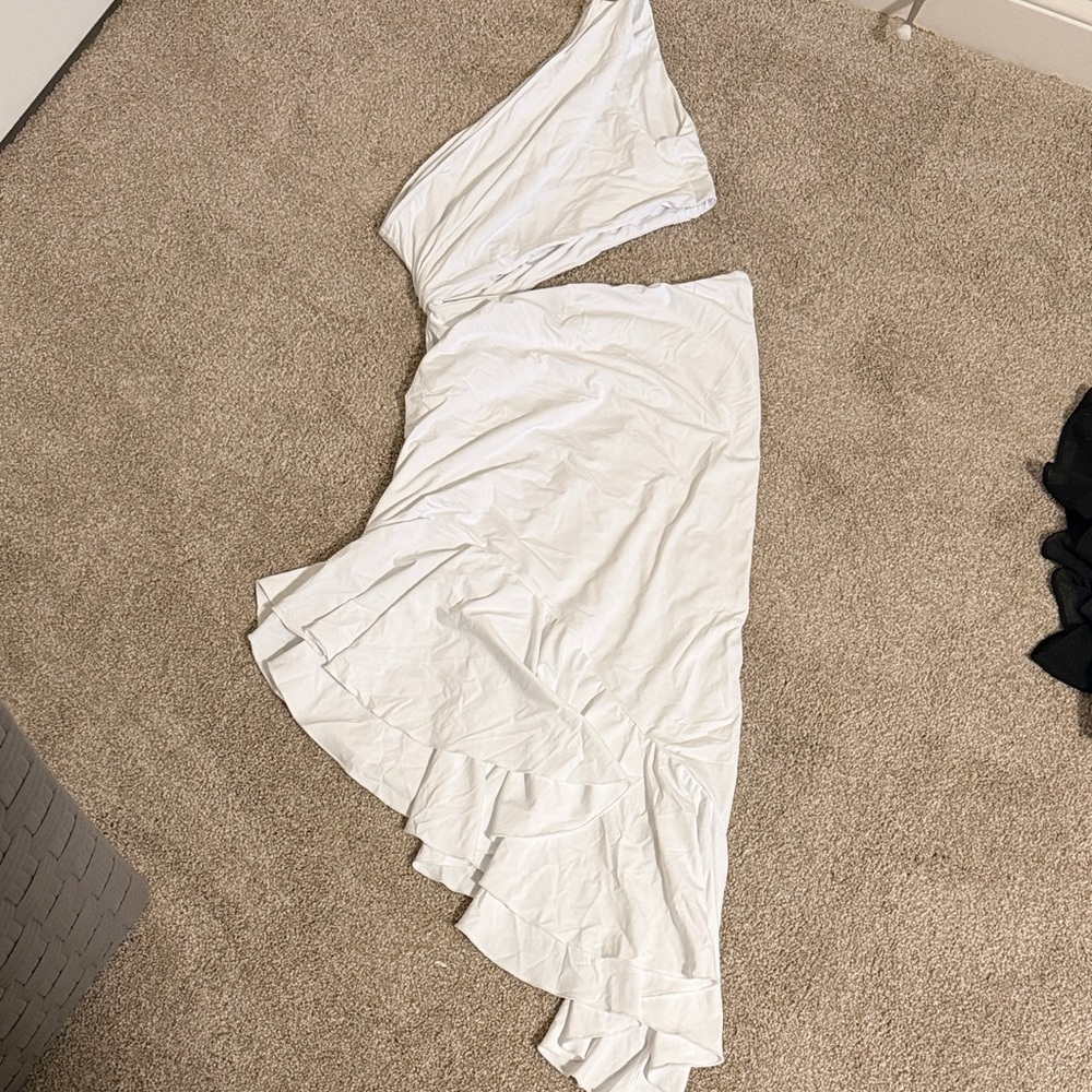 White One-Shoulder Ruffle Stretch Dress